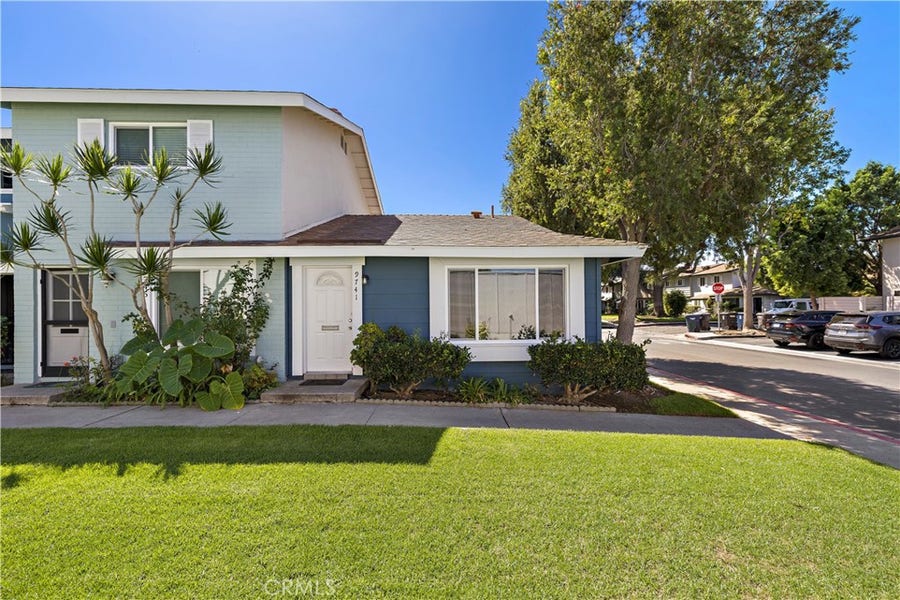 Property photo for 9741 Cornwall Drive, Huntington Beach, CA