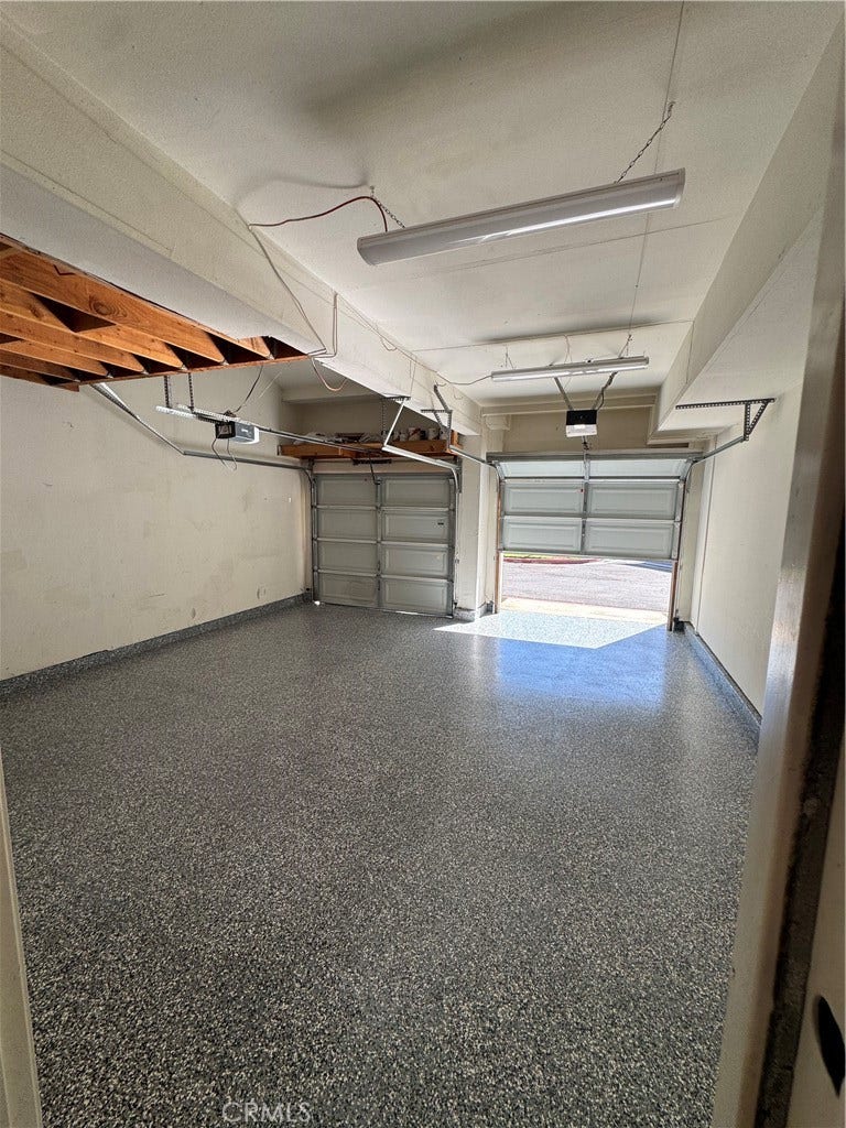 25071 Camino Del Mar, Laguna Niguel, CA 92677 Garage