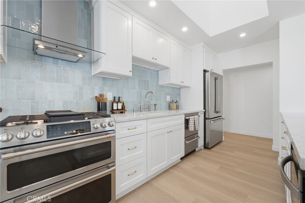 103 W Avenida Santiago, San Clemente, CA 92672 103 W Avenida Santiago, San Clemente, CA 92672
