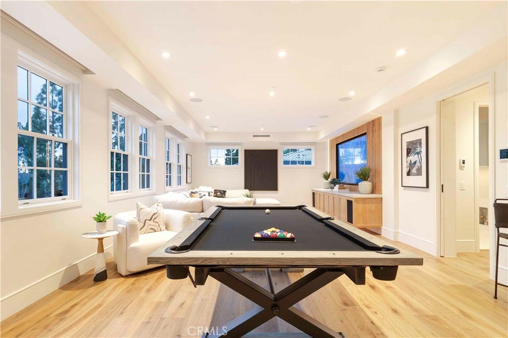 6 Pinehurst Ln, Newport Beach, CA 92660 6 Pinehurst Ln, Newport Beach, CA 92660