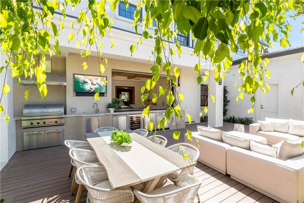 6 Pinehurst Ln, Newport Beach, CA 92660 6 Pinehurst Ln, Newport Beach, CA 92660