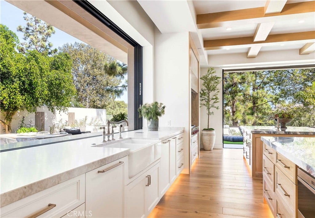 6 Pinehurst Ln, Newport Beach, CA 92660 6 Pinehurst Ln, Newport Beach, CA 92660