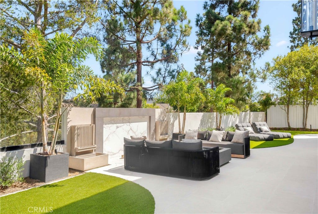 6 Pinehurst Ln, Newport Beach, CA 92660 6 Pinehurst Ln, Newport Beach, CA 92660