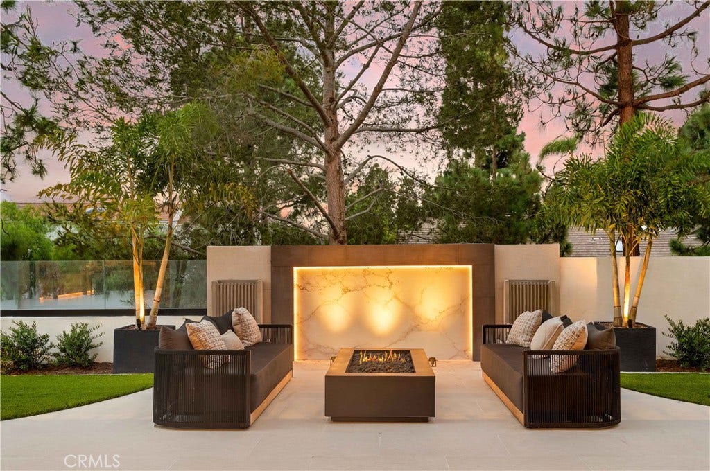 6 Pinehurst Ln, Newport Beach, CA 92660 6 Pinehurst Ln, Newport Beach, CA 92660