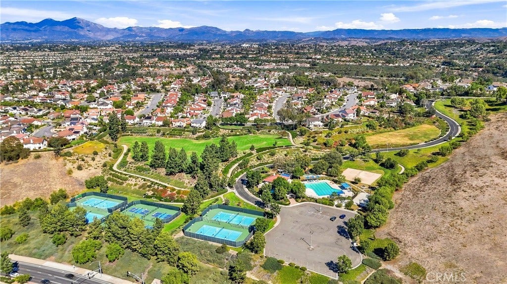 28482 Shrike, Laguna Niguel, CA 92677 Kite Hill amenities