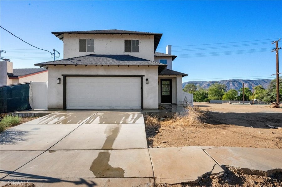 Property photo for 760 Park Way, Lake Elsinore, CA