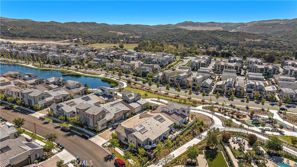 655 Leonard Drive, Rancho Mission Viejo, CA 92694