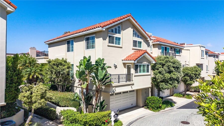 Property photo for 19305 Brooktrail Lane, Huntington Beach, CA