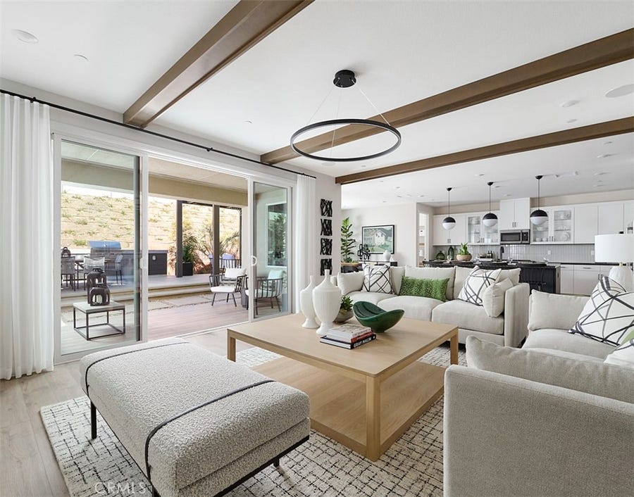 Property photo for 28216 Glory Place, Canyon Country, CA