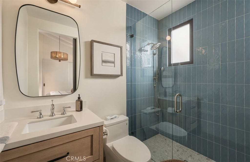 16 Pelican Point, Newport Coast, CA 92657 All secondary baths are ensuite and use top garde designer finishes.