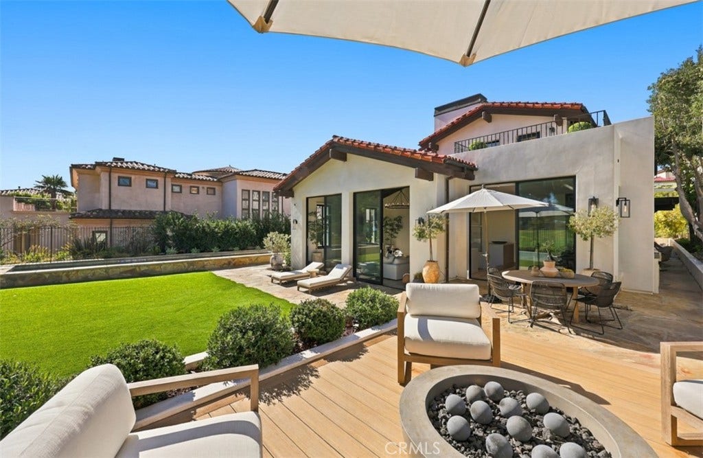 16 Pelican Point, Newport Coast, CA 92657 Built up viewing deck w fire pit.