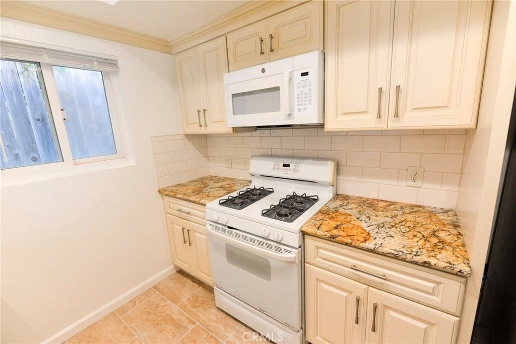 257 Avenida Victoria, #A, San Clemente, CA 92672 257 Avenida Victoria, #A, San Clemente, CA 92672