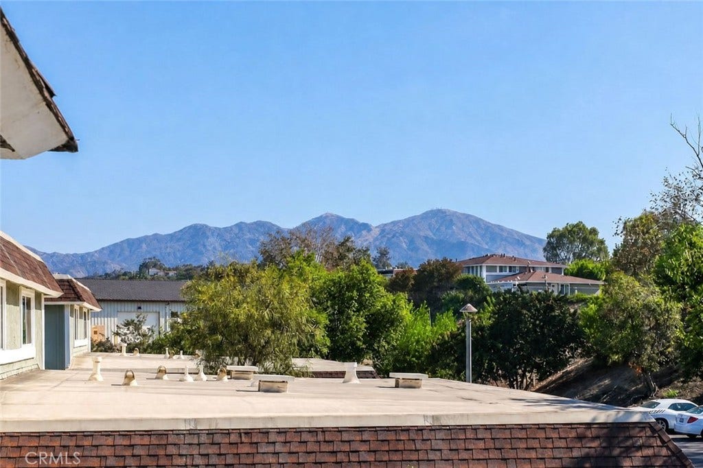 25987 Via Pera, Mission Viejo, CA 92691 Saddleback Mountain Views!