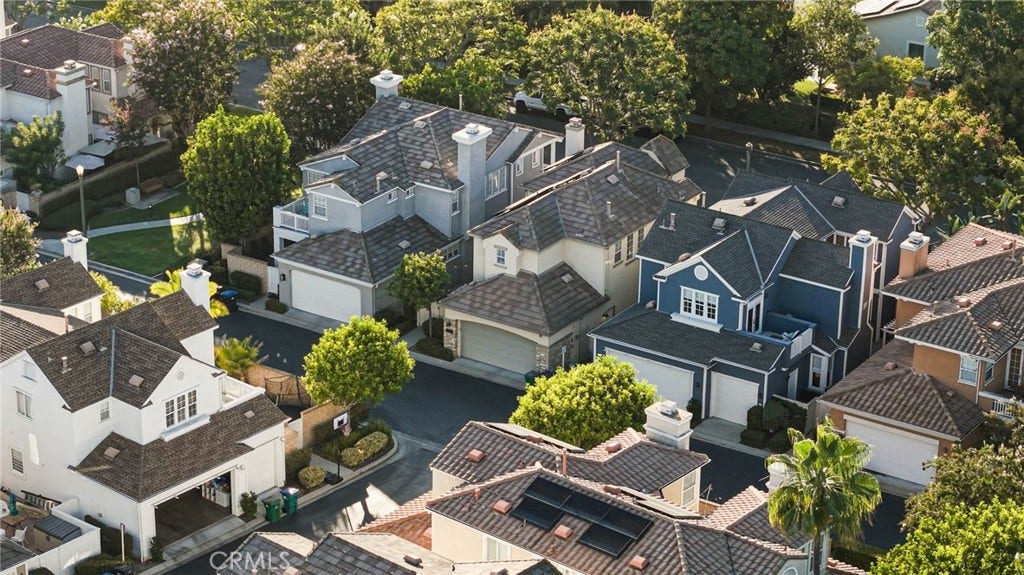 34 Snapdragon Street, Ladera Ranch, CA 92694 34 Snapdragon Street, Ladera Ranch, CA 92694