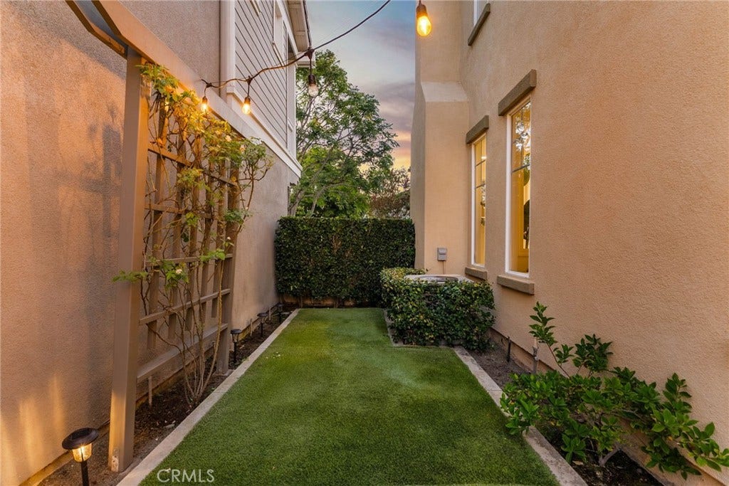 34 Snapdragon Street, Ladera Ranch, CA 92694 34 Snapdragon Street, Ladera Ranch, CA 92694