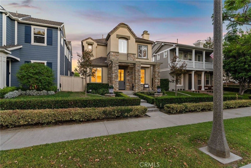 34 Snapdragon Street, Ladera Ranch, CA 92694 34 Snapdragon Street, Ladera Ranch, CA 92694