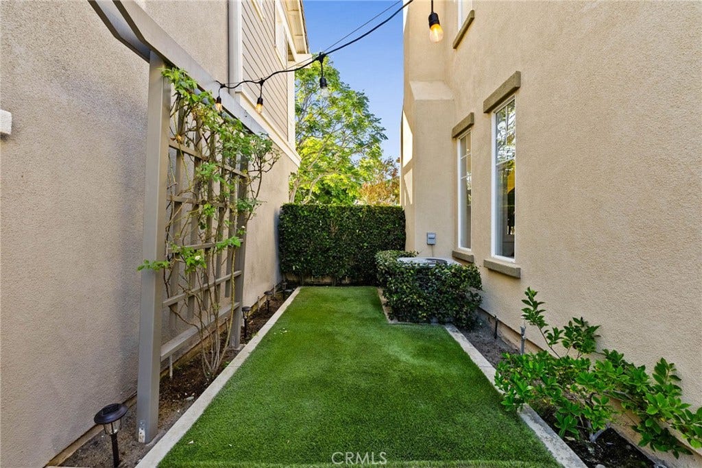 34 Snapdragon Street, Ladera Ranch, CA 92694 34 Snapdragon Street, Ladera Ranch, CA 92694