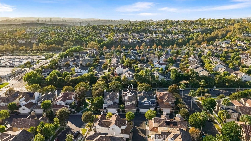 34 Snapdragon Street, Ladera Ranch, CA 92694 34 Snapdragon Street, Ladera Ranch, CA 92694