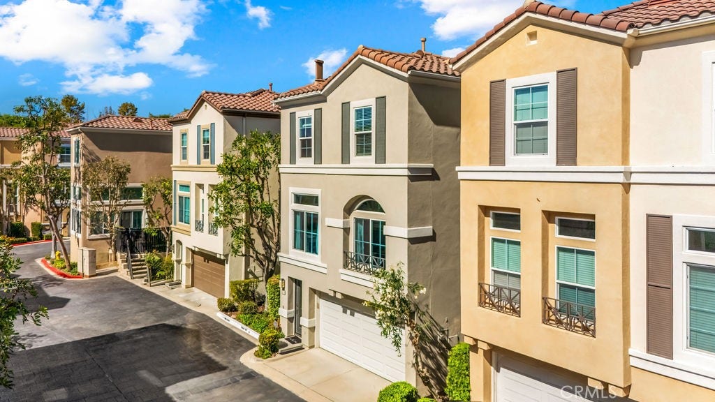 205 Montana Del Lago, Rancho Santa Margarita, CA 92688 205 Montana Del Lago, Rancho Santa Margarita, CA 92688