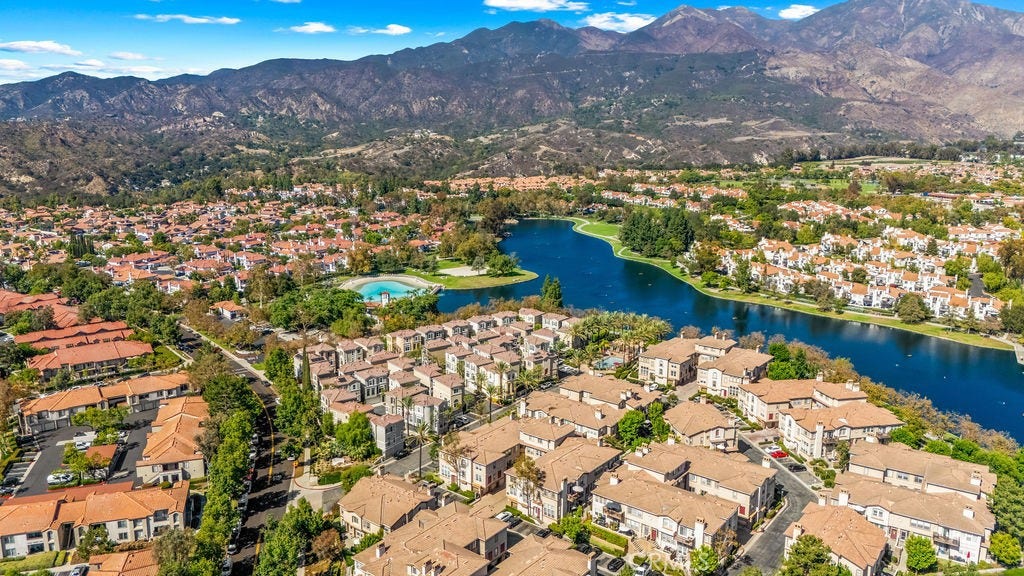 205 Montana Del Lago, Rancho Santa Margarita, CA 92688 205 Montana Del Lago, Rancho Santa Margarita, CA 92688