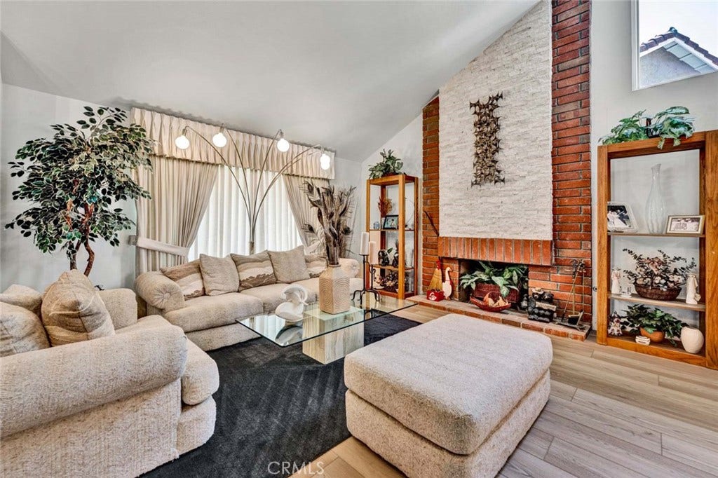 24782 Rochelle Lane, Lake Forest, CA 92630 24782 Rochelle Lane, Lake Forest, CA 92630