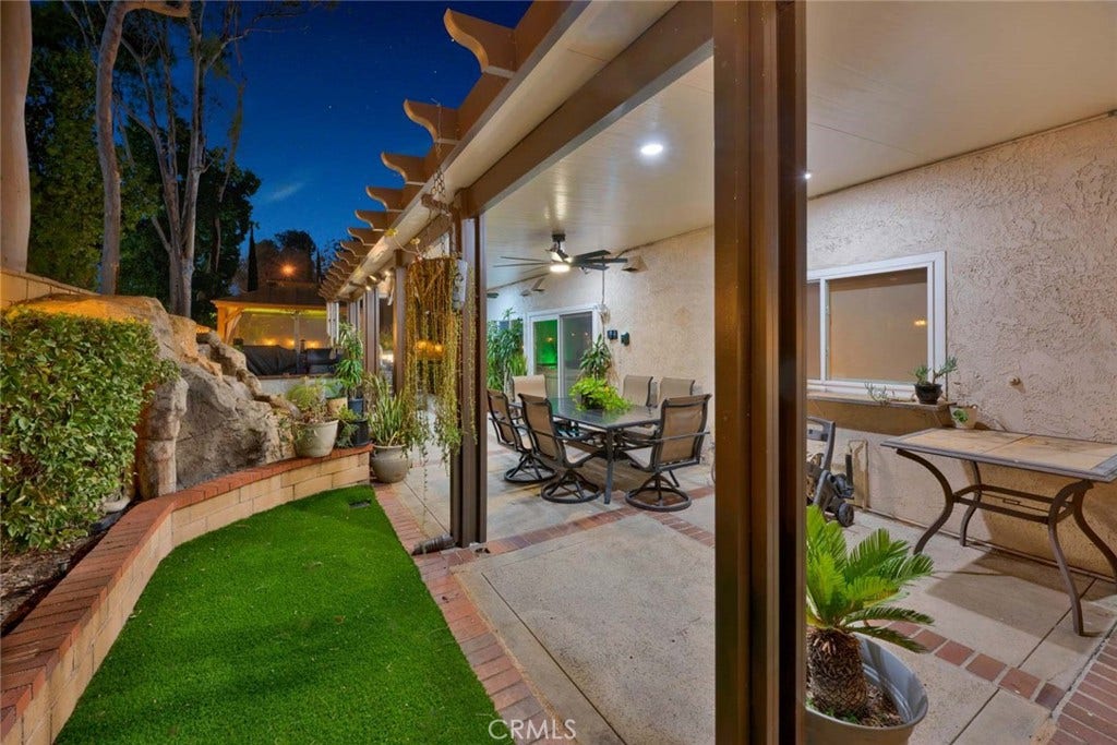 24782 Rochelle Lane, Lake Forest, CA 92630 24782 Rochelle Lane, Lake Forest, CA 92630