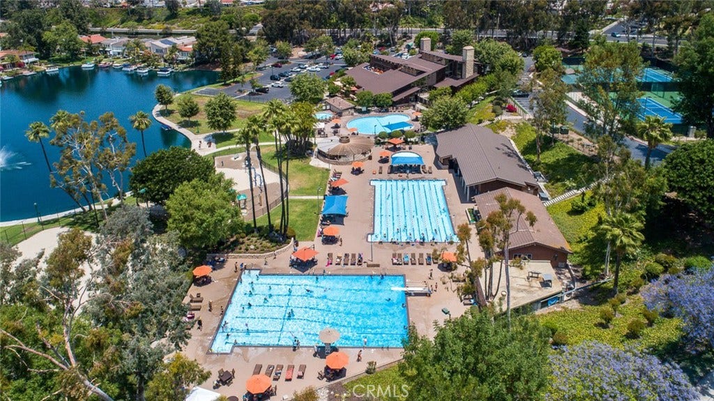 24782 Rochelle Lane, Lake Forest, CA 92630 24782 Rochelle Lane, Lake Forest, CA 92630