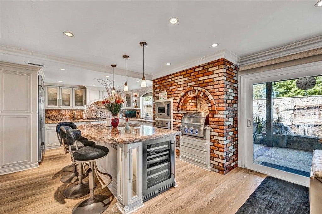 24782 Rochelle Lane, Lake Forest, CA 92630 24782 Rochelle Lane, Lake Forest, CA 92630