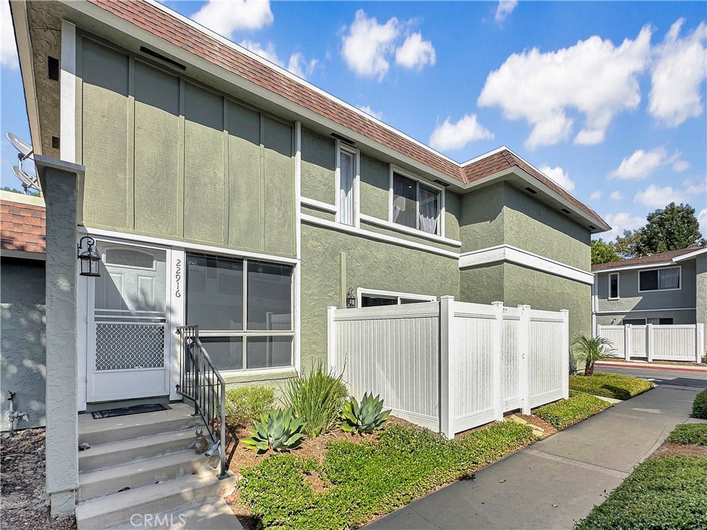 22916 Via Cereza, Mission Viejo, CA 92691 22916 Via Cereza, Mission Viejo, CA 92691
