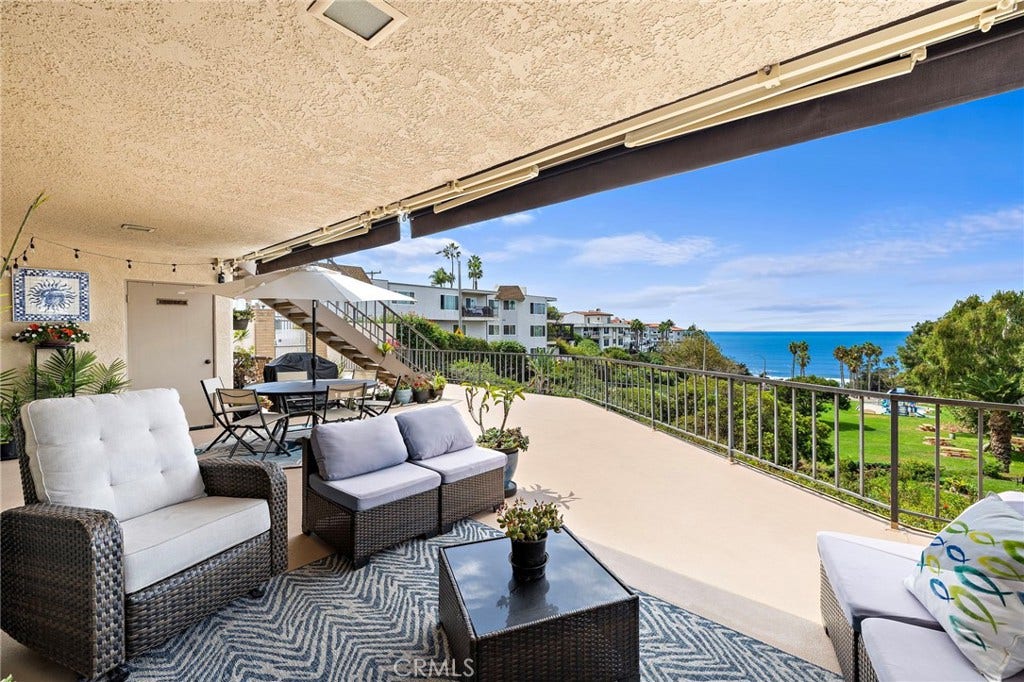 320 Encino Lane, #2, San Clemente, CA 92672 320 Encino Lane, #2, San Clemente, CA 92672