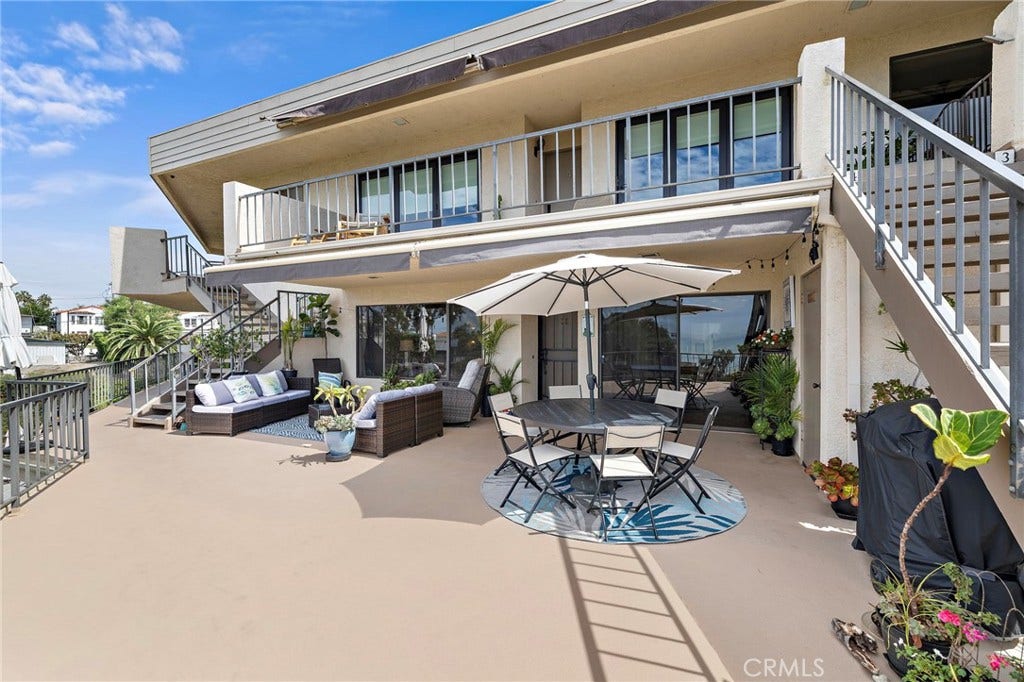 320 Encino Lane, #2, San Clemente, CA 92672 320 Encino Lane, #2, San Clemente, CA 92672