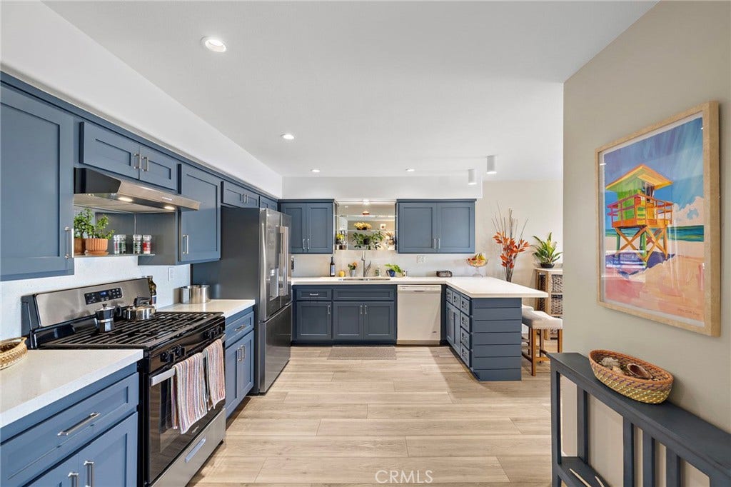 320 Encino Lane, #2, San Clemente, CA 92672 320 Encino Lane, #2, San Clemente, CA 92672