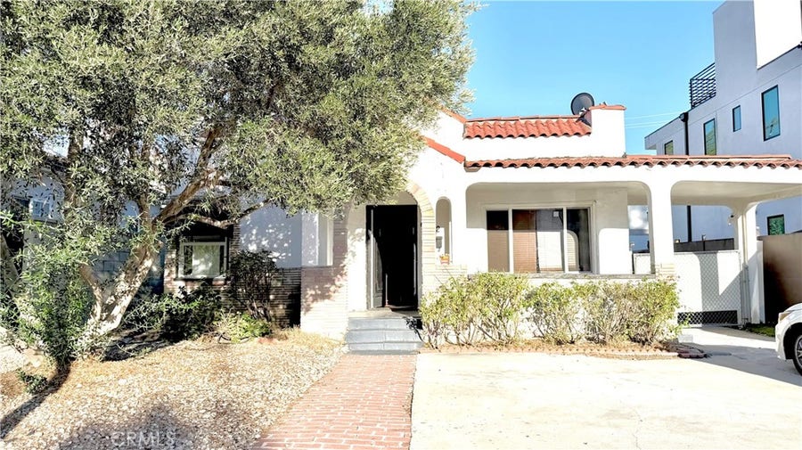 Property photo for 632 N Detroit, West Hollywood, CA