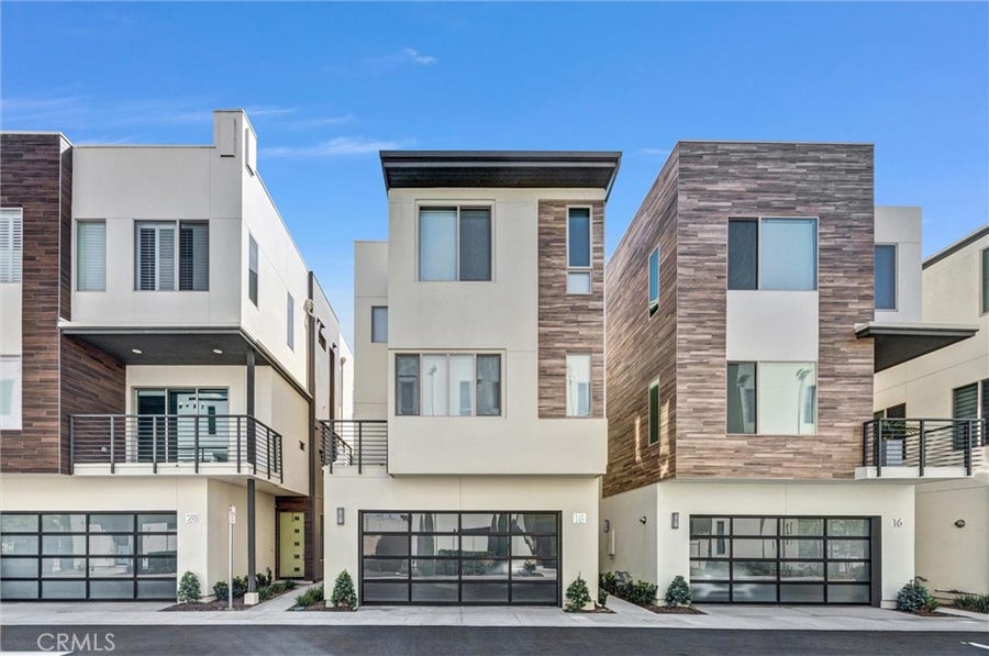 Property photo for 18 Ebb Tide, Newport Beach, CA