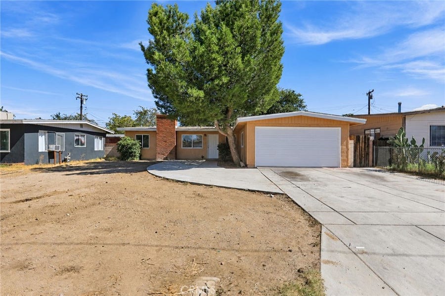 Property photo for 38726 Sumac, Palmdale, CA