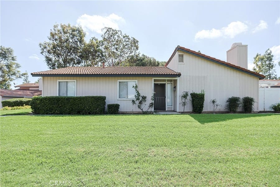 Property photo for 1078 Border, Corona, CA