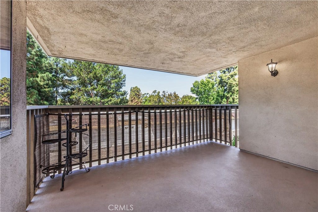 23306 Caminito Marcial, #76, Laguna Hills, CA 92653 23306 Caminito Marcial, #76, Laguna Hills, CA 92653