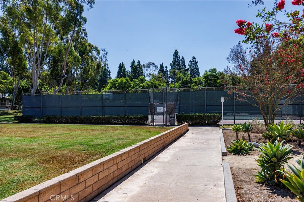 23306 Caminito Marcial, #76, Laguna Hills, CA 92653 23306 Caminito Marcial, #76, Laguna Hills, CA 92653