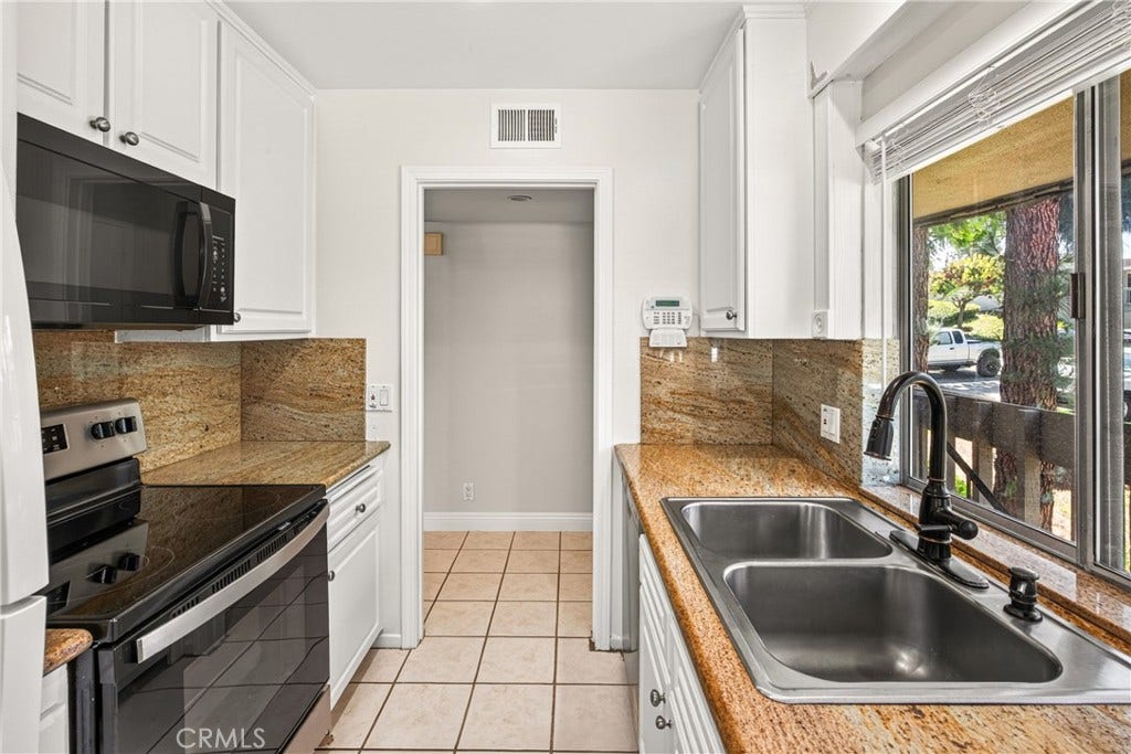 23306 Caminito Marcial, #76, Laguna Hills, CA 92653 23306 Caminito Marcial, #76, Laguna Hills, CA 92653
