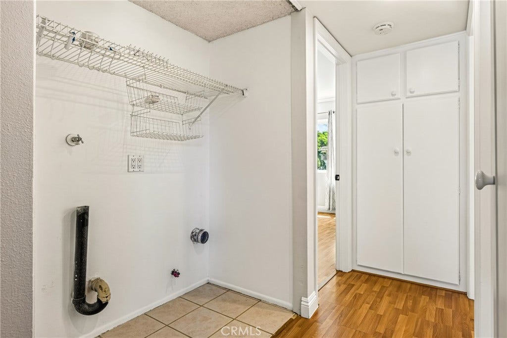 23306 Caminito Marcial, #76, Laguna Hills, CA 92653 23306 Caminito Marcial, #76, Laguna Hills, CA 92653