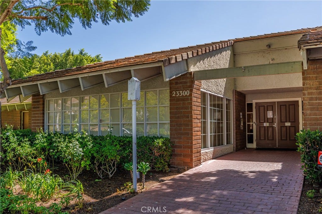 23306 Caminito Marcial, #76, Laguna Hills, CA 92653 23306 Caminito Marcial, #76, Laguna Hills, CA 92653