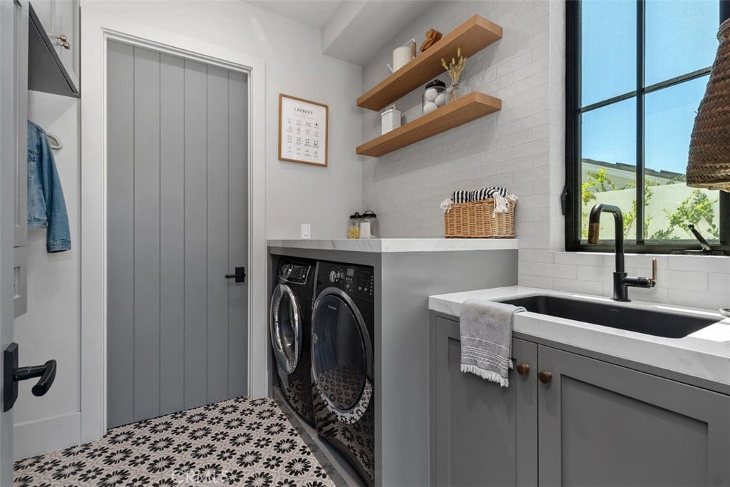 1030 Sandcastle Drive, Corona Del Mar, CA 92625 Laundry Room