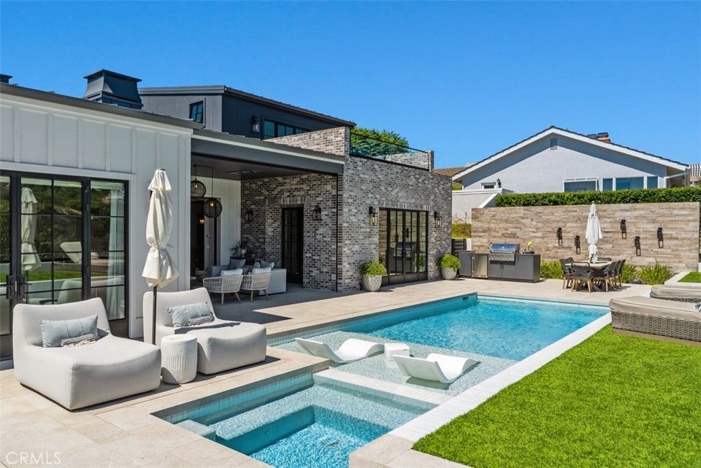 1030 Sandcastle Drive, Corona Del Mar, CA 92625 Pool View