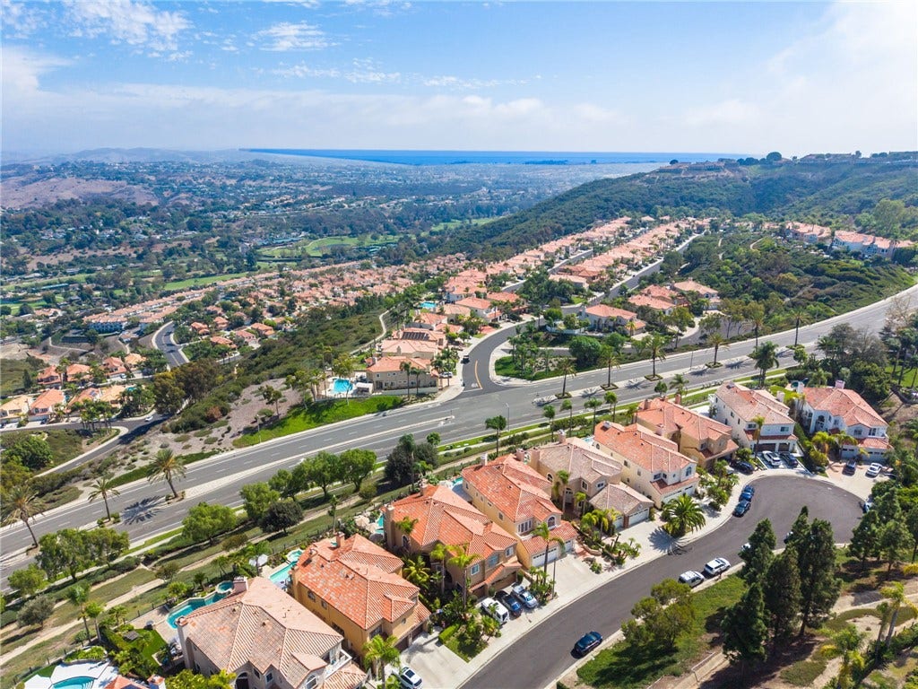 30602 La Vue, Laguna Niguel, CA 92677 30602 La Vue, Laguna Niguel, CA 92677