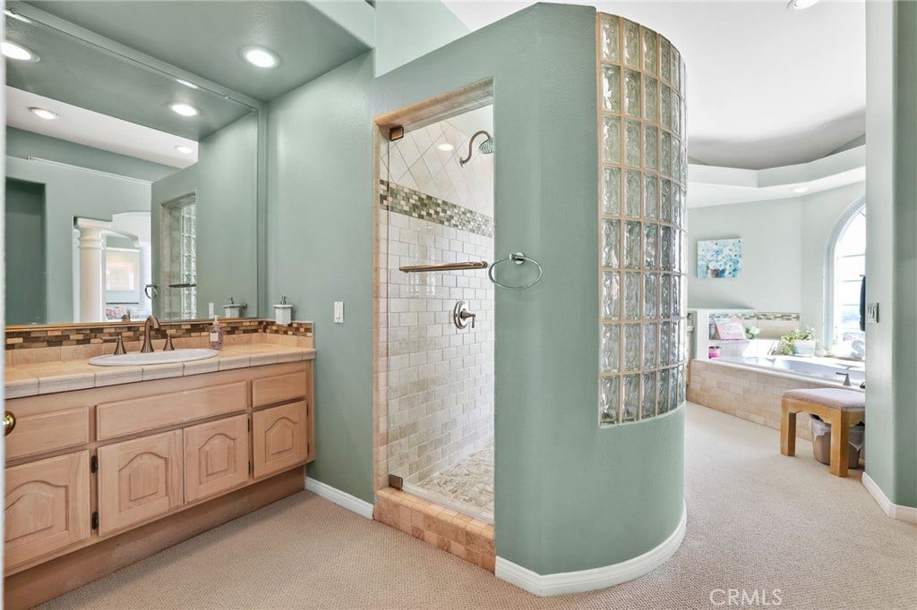30602 La Vue, Laguna Niguel, CA 92677 30602 La Vue, Laguna Niguel, CA 92677