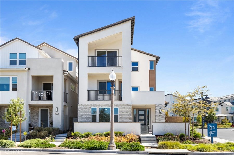 Property photo for 427 Flycatcher, Irvine, CA