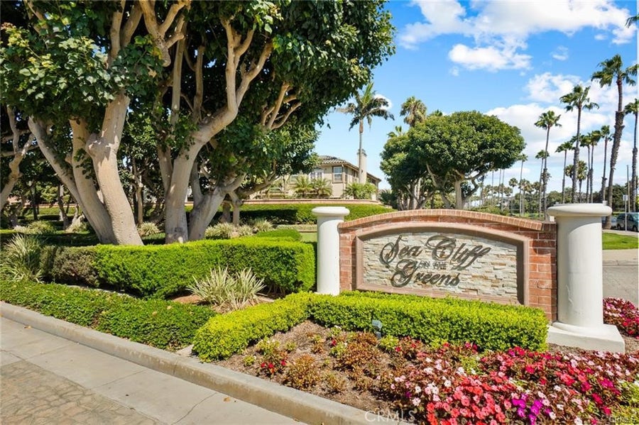 Property photo for 19228 Seabrook Lane, Huntington Beach, CA