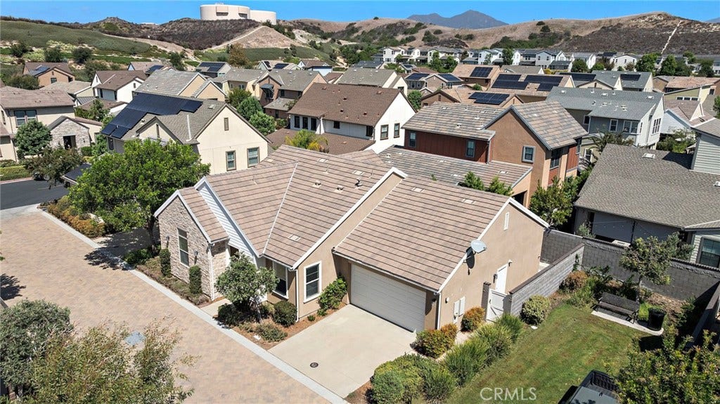 28 Ocaso Street, Rancho Mission Viejo, CA 92694 28 Ocaso Street, Rancho Mission Viejo, CA 92694