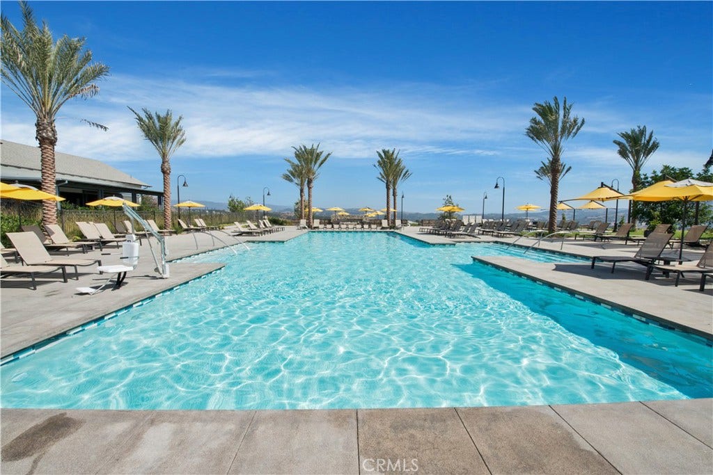 28 Ocaso Street, Rancho Mission Viejo, CA 92694 28 Ocaso Street, Rancho Mission Viejo, CA 92694