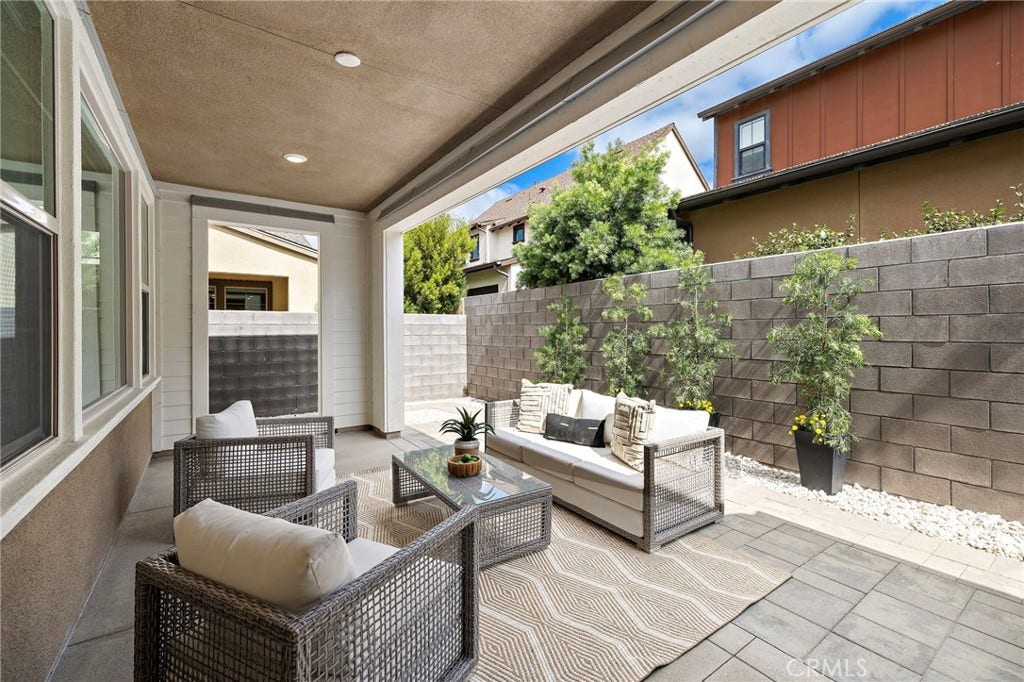 28 Ocaso Street, Rancho Mission Viejo, CA 92694 28 Ocaso Street, Rancho Mission Viejo, CA 92694